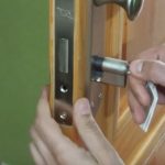 instalar-bombin-cerradura-puerta