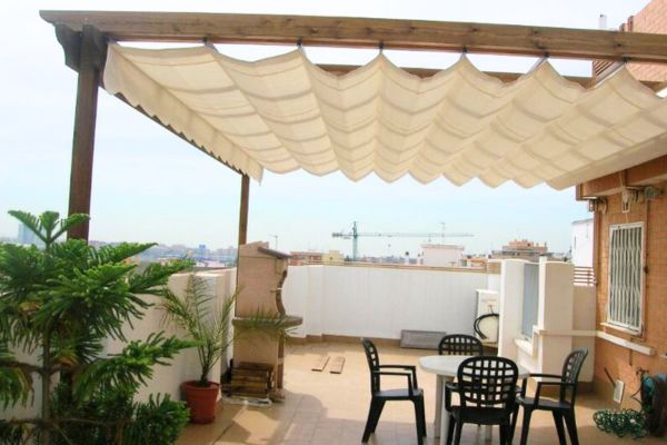 toldo-corredero-en-pergola-madera